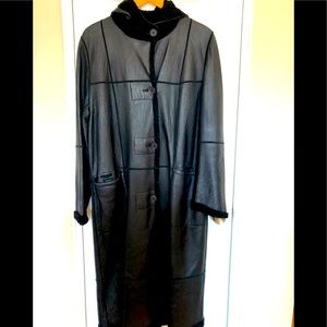 Shearling leather Long reversible ladies Lightweight Coat